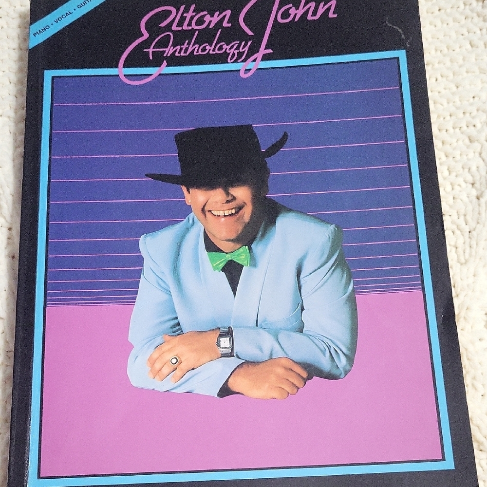 Learn To Play Elton John Songs.  Piano, Guitar And Vocals